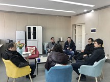 《政治经济学(社会主义部分)》教学团队开展集体备课活动